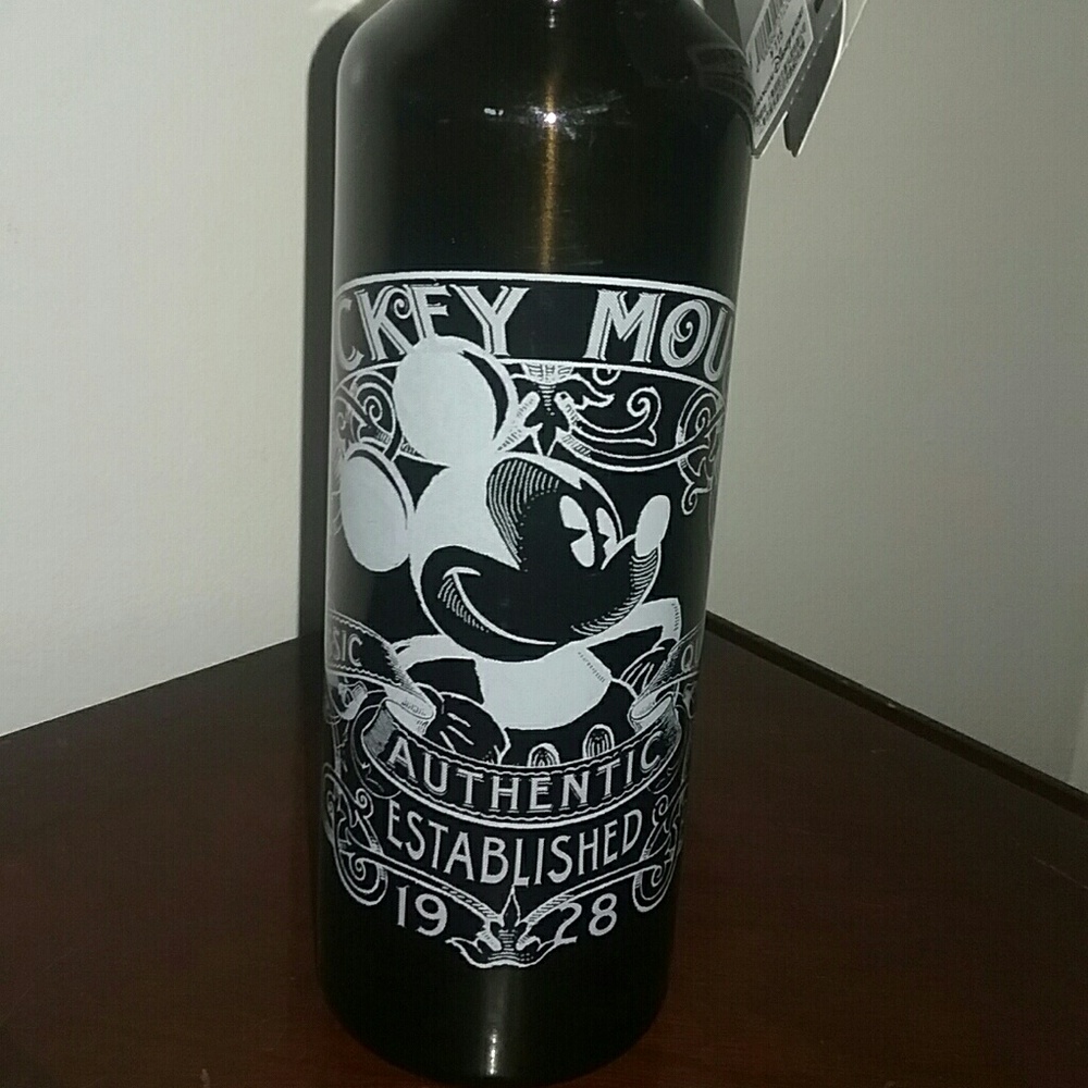 NWT Disney parks stainless tumbler Shanghai